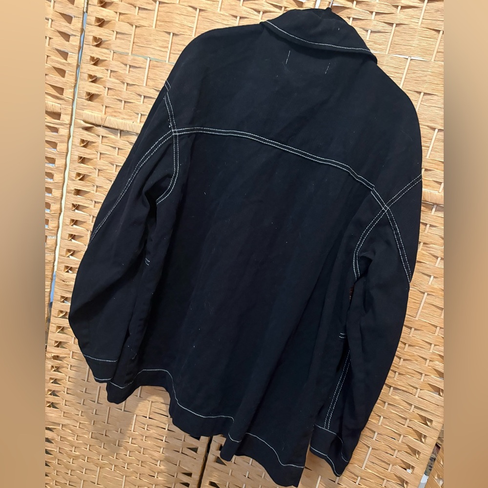 Black Contrast-Stitch Utility Jacket - Picture 4 of 4